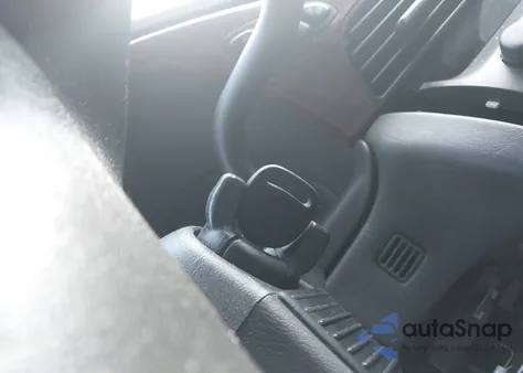 2005 Cadillac Deville Livery из США, поврежденный, VIN 1G6KD54YX5U112687